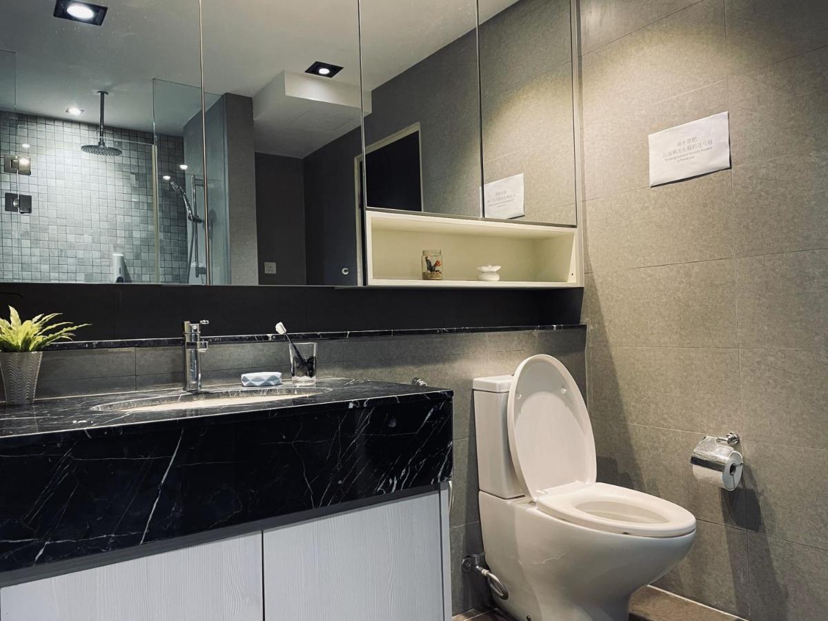 B.Suites 21 Кота Кинабалу Екстериор снимка